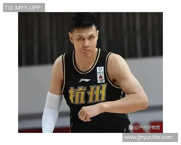 许钟豪的奋斗故事：从平凡到卓越的成长之路与人生启示